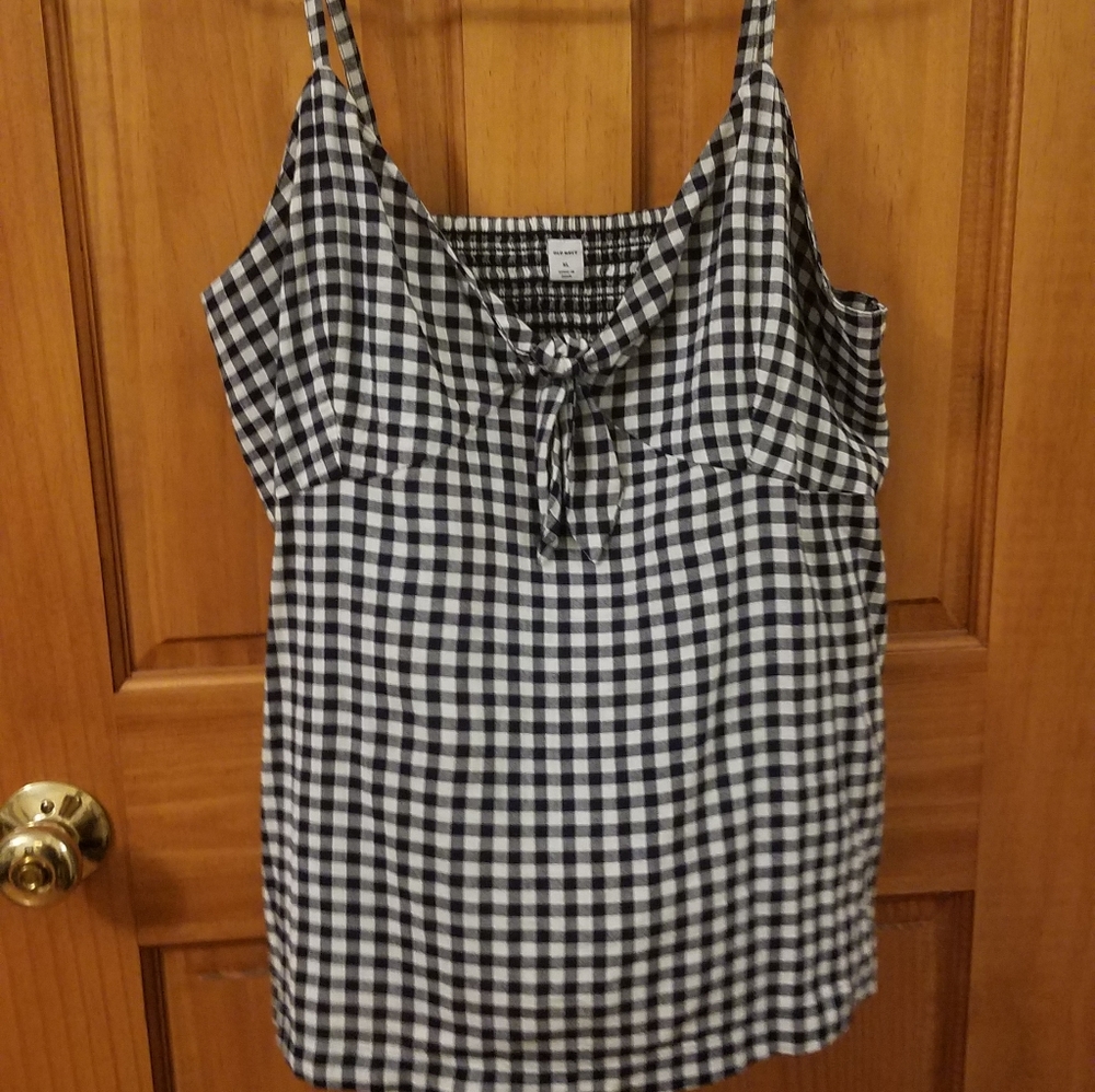Old navy tank top